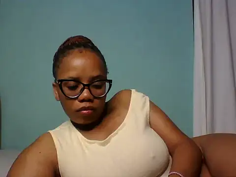 Tatianaluu online show from 08/01/26, 03:55
