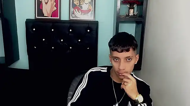 Snapshot of jl_brayan12 chatting on 07/04/26, 03:45 jl brayan12 online show from 07/04/26, 03:45