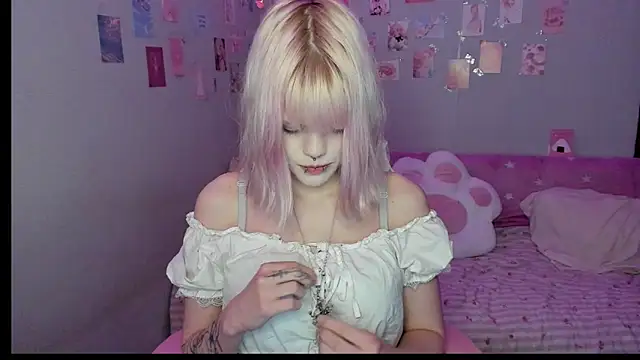 VelvetAlice online show from 07/11/26, 08:55