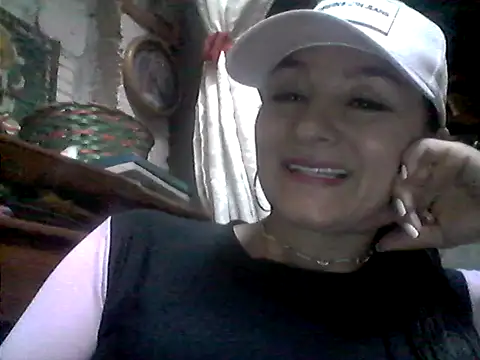 Anlly garcia002 online show from 05/22/26, 09:42