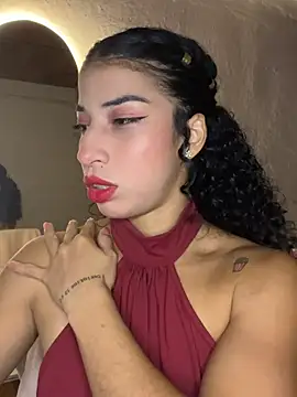 Miily 0 online show from 06/19/26, 03:44