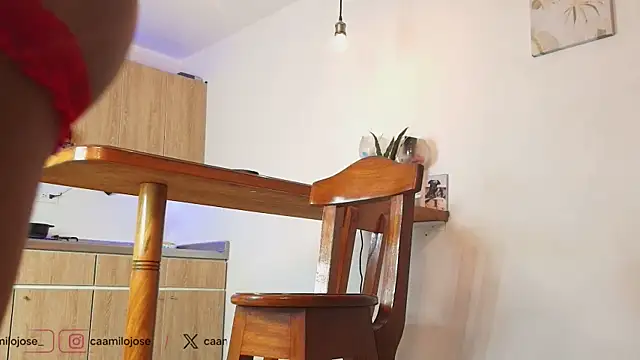 Milo K online show from 06/15/26, 07:43