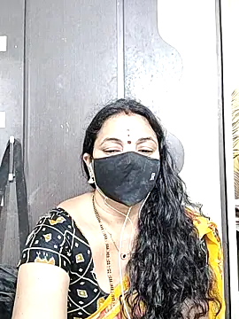 Leela 555 online show from 06/06/26, 03:22