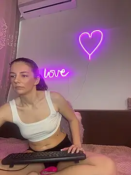 Sabrinee xx divine online show from 06/22/26, 10:56