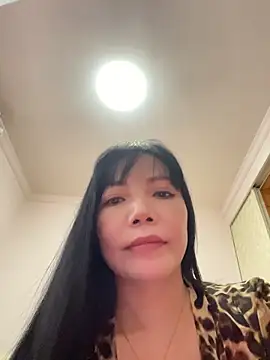 qinqin520 online show from 06/01/26, 06:59