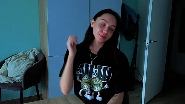 EsterCarterr online show from 05/25/26, 05:30