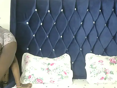 Sexy caramel04 online show from 06/18/26, 11:58