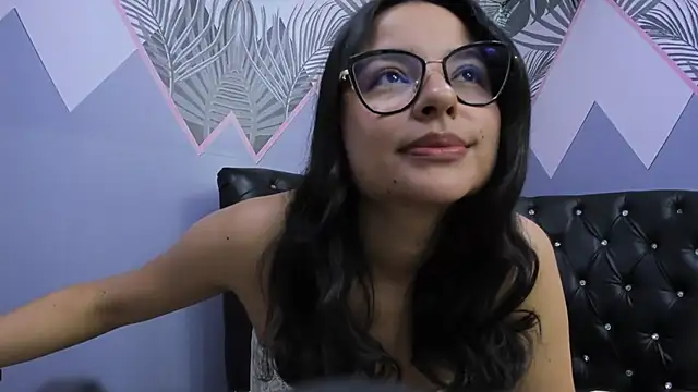 AuroraGreyy online show from 07/03/26, 11:38