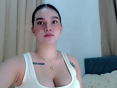 slutty anna29 online show from 06/14/26, 08:27