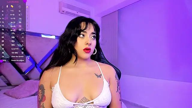 Elena Tylor online show from 06/10/26, 08:08