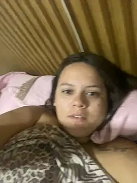 Laryssinha 69 online show from 06/30/26, 01:45