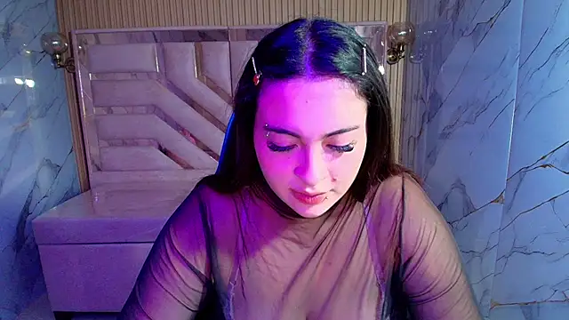 Kiara Moon r online show from 07/07/26, 06:47