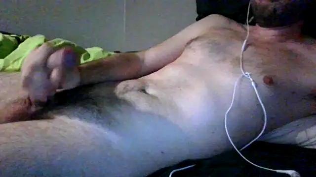 Snapshot of LaMainN chatting on 07/12/26, 10:39 LaMainN online show from 07/12/26, 10:39