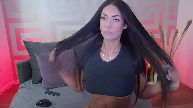 Snapshot of Mina_Babe chatting on 03/07/25, 09:07 Mina Babe online show from 03/07/25, 09:07