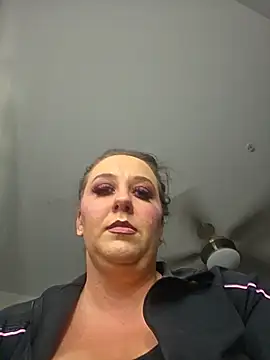 CreamVixen online show from 06/04/26, 09:21