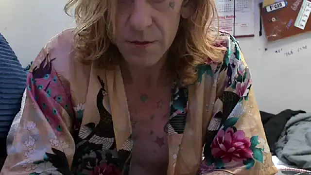 VanillaSnowcones online show from 07/16/26, 02:45