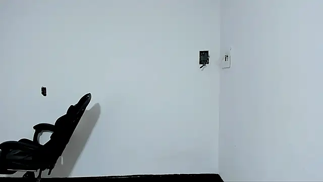 Leal cute666 online show from 06/19/26, 05:23