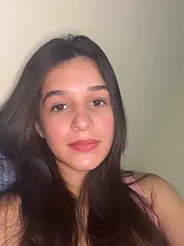 julhya duarte online show from 05/25/26, 05:41