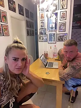 HotHotPursuit1 online show from 06/12/26, 06:07