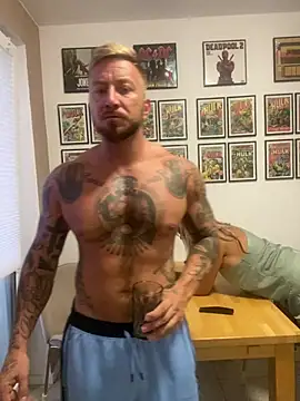 HotHotPursuit1 online show from 06/21/26, 07:38