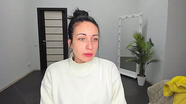 BouncySweety online show from 03/17/25, 01:50