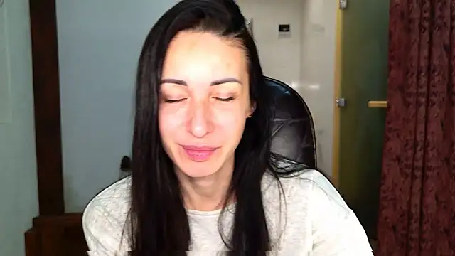 BouncySweety online show from 11/22/25, 07:35