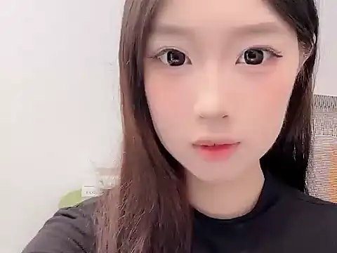 Yoyo33355 online show from 05/26/26, 03:24