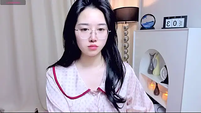 Snapshot of miuu6868 chatting on 07/03/26, 02:07 miuu6868 online show from 07/03/26, 02:07