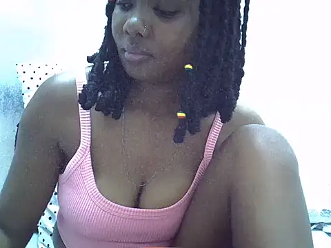 Snapshot of sweetbabe254 chatting on 07/14/26, 10:21 sweetbabe254 online show from 07/14/26, 10:21