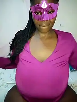 curvyperry online show from 07/07/26, 10:58