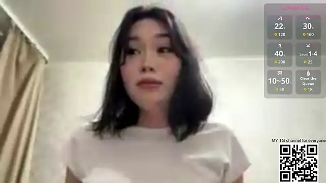 Snapshot of LilowNax chatting on 07/15/26, 06:35 LilowNax online show from 07/15/26, 06:35