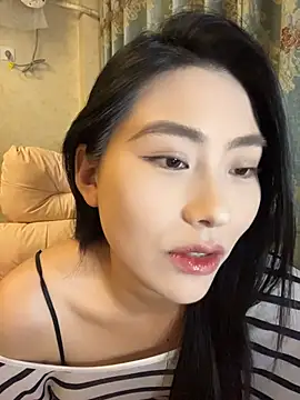 zhenzhen-888 online show from 06/30/26, 04:08