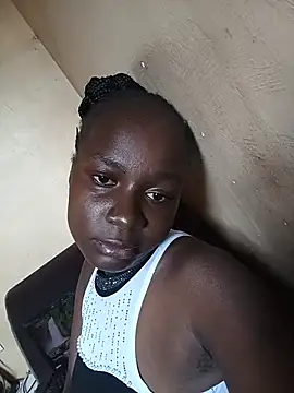 Ebonylouisa online show from 07/16/26, 07:47