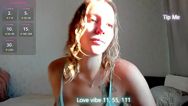 Ann first kiss online show from 07/21/26, 12:57
