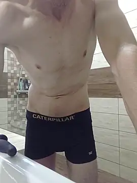 Nakedfanboy online show from 06/18/26, 04:33