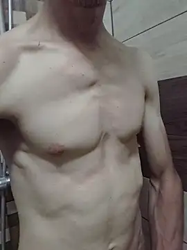 Nakedfanboy online show from 06/20/26, 07:49