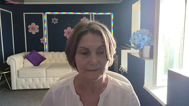 Snapshot of Mabel_Magic chatting on 07/04/26, 12:55 Mabel Magic online show from 07/04/26, 12:55