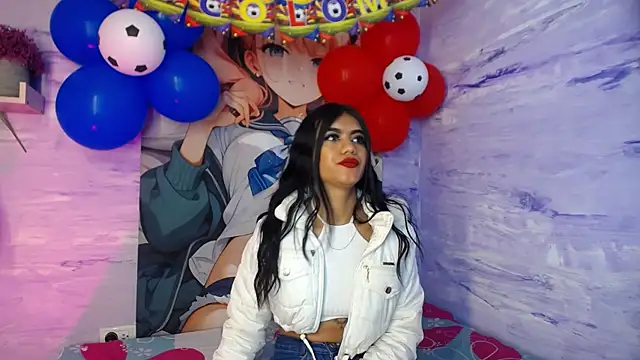 Snapshot of Shayla_Gray chatting on 06/17/26, 11:56 Shayla Gray online show from 06/17/26, 11:56
