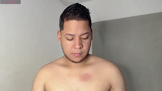 nicolas cr1 online show from 06/11/26, 02:59