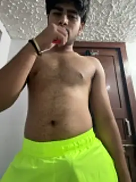 funwithchinuu online show from 06/04/26, 08:37