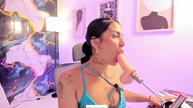 Alanna Wild online show from 06/08/26, 07:36