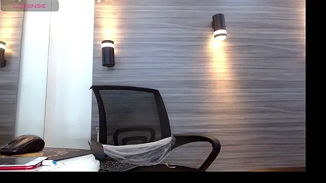 Snapshot of LeleHott01 chatting on 07/02/26, 03:23 LeleHott01 online show from 07/02/26, 03:23