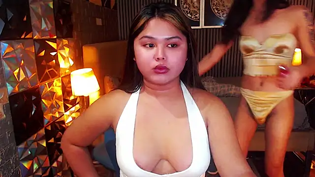 Snapshot of selena_lust chatting on 07/11/26, 04:10 selena lust online show from 07/11/26, 04:10