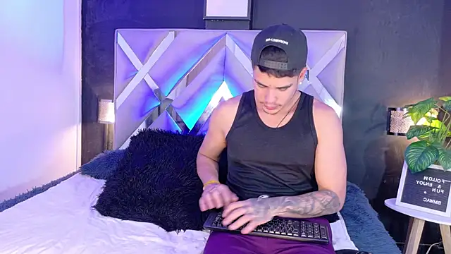 Alex-Rodriguezz online show from 06/23/26, 07:56