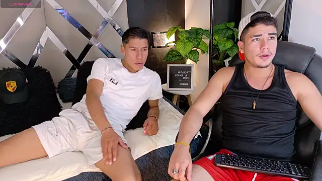 Alex-Rodriguezz online show from 06/25/26, 08:02