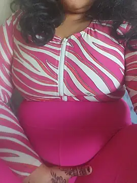 habibiforyou81 online show from 05/31/26, 12:41