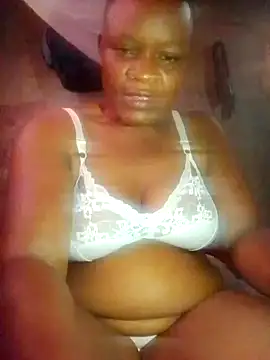 SEXY-DOLLY123 online show from 07/10/26, 04:06