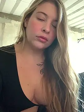 thania bby online show from 05/29/26, 05:55