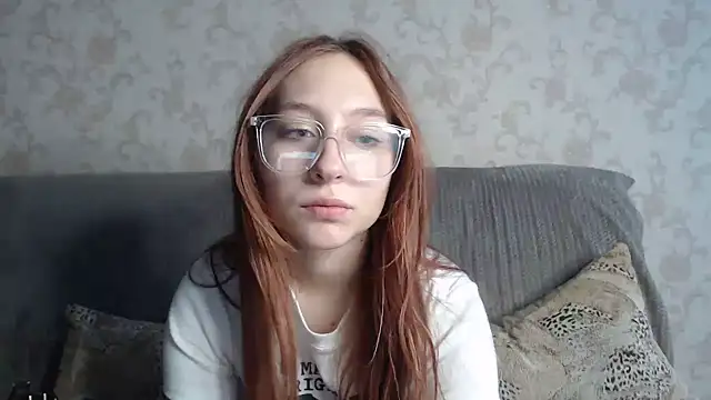 Snapshot of ModelGyrl chatting on 07/15/26, 08:08 ModelGyrl online show from 07/15/26, 08:08