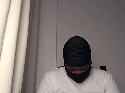 Ebony heat online show from 05/29/26, 08:18
